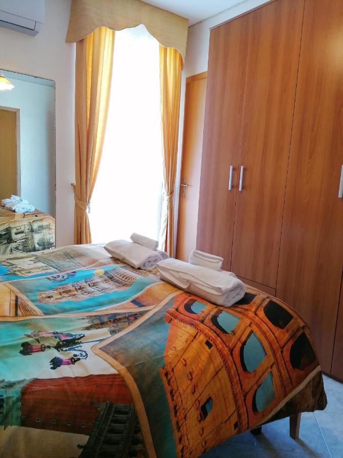 Villa City House à Campofelice Di Roccella Extérieur photo